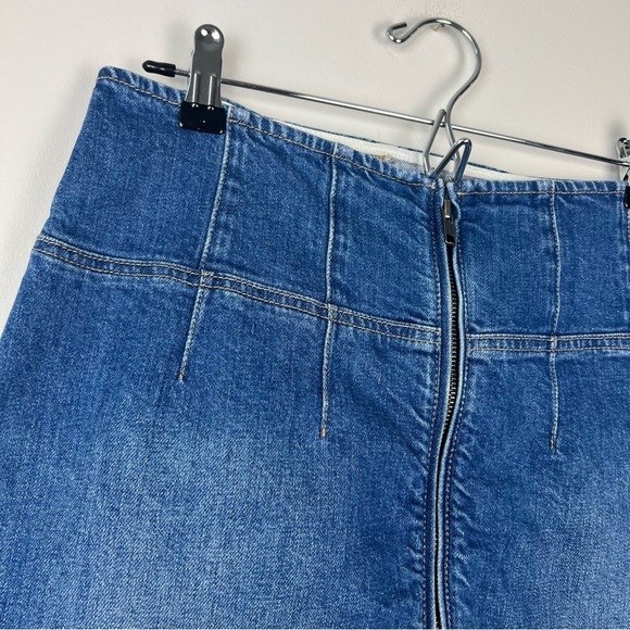 Alice + Olivia Paxton High Rise Zip Front Denim Mini Skirt - Picture 3 of 8